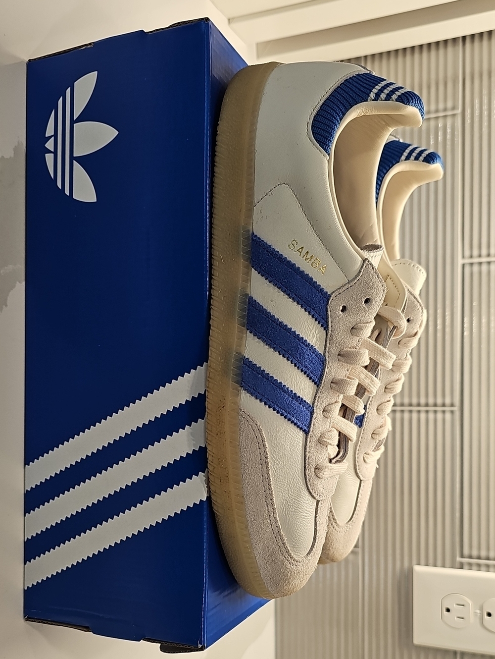 adidas Samba Sneakers - Off-White with Blue Stripes
